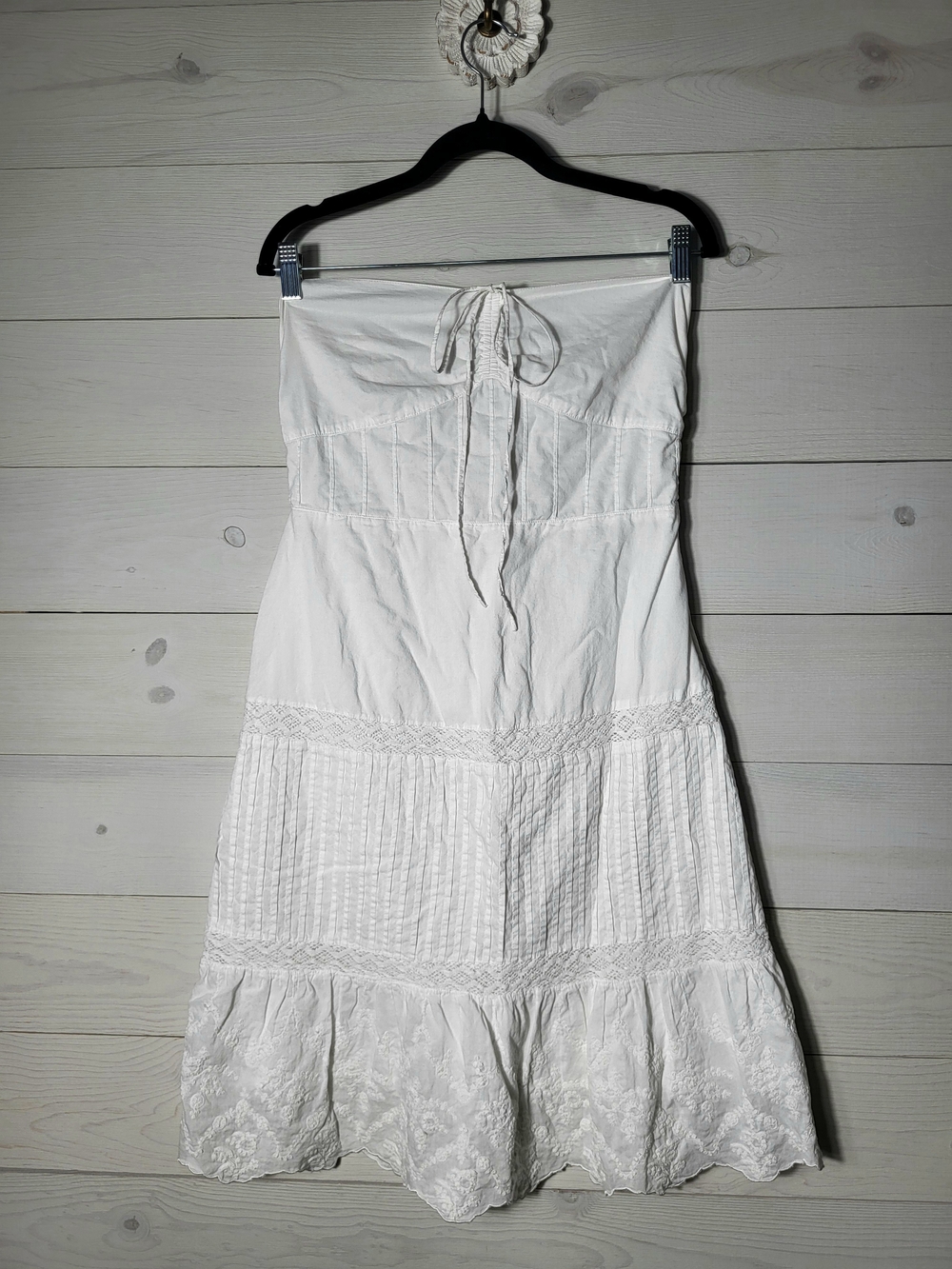 United Colors Of Benetton Dress White Eyelet Tiered Cottagecore Coquette.